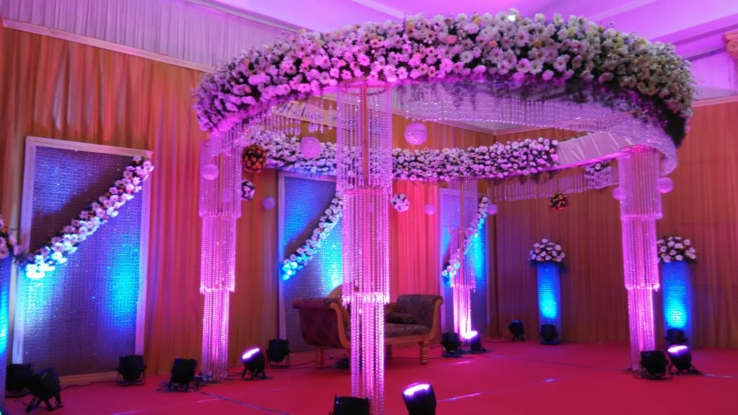 Romantic Walkway Styling